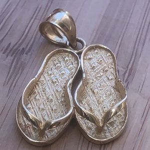 14K Gold Double Flip Flop Pendant 3/4”